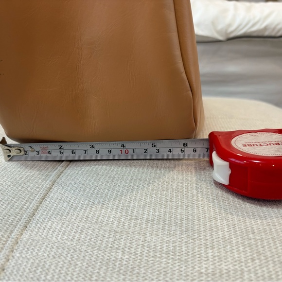 NWT handbag - Picture 10 of 12